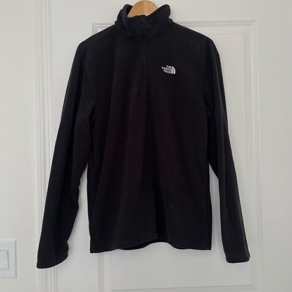 The North Face Lightweight Polartec Classic Men’s Size M